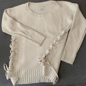 Lucky Brand Sweater Size Medium